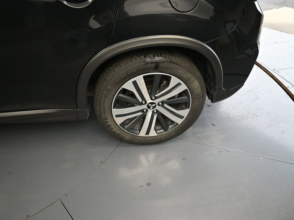 Used 2024 Mitsubishi Outlander Sport AWD image 17