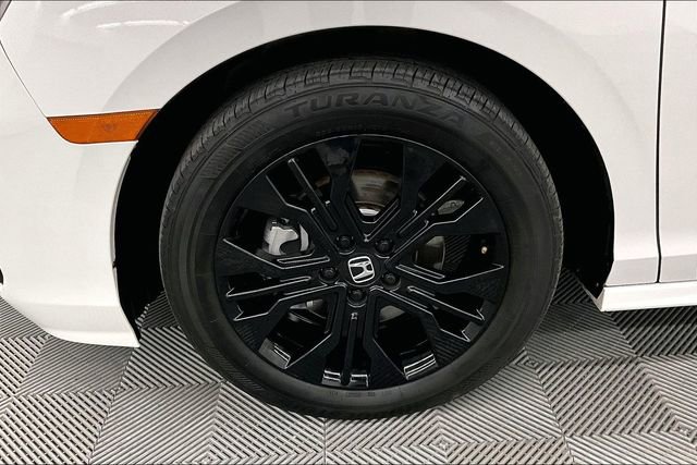 Used 2025 Honda Odyssey Sport-L image 10
