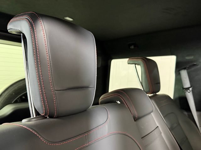 Used 2025 Mercedes-Benz G 63 AMG 4MATIC image 31