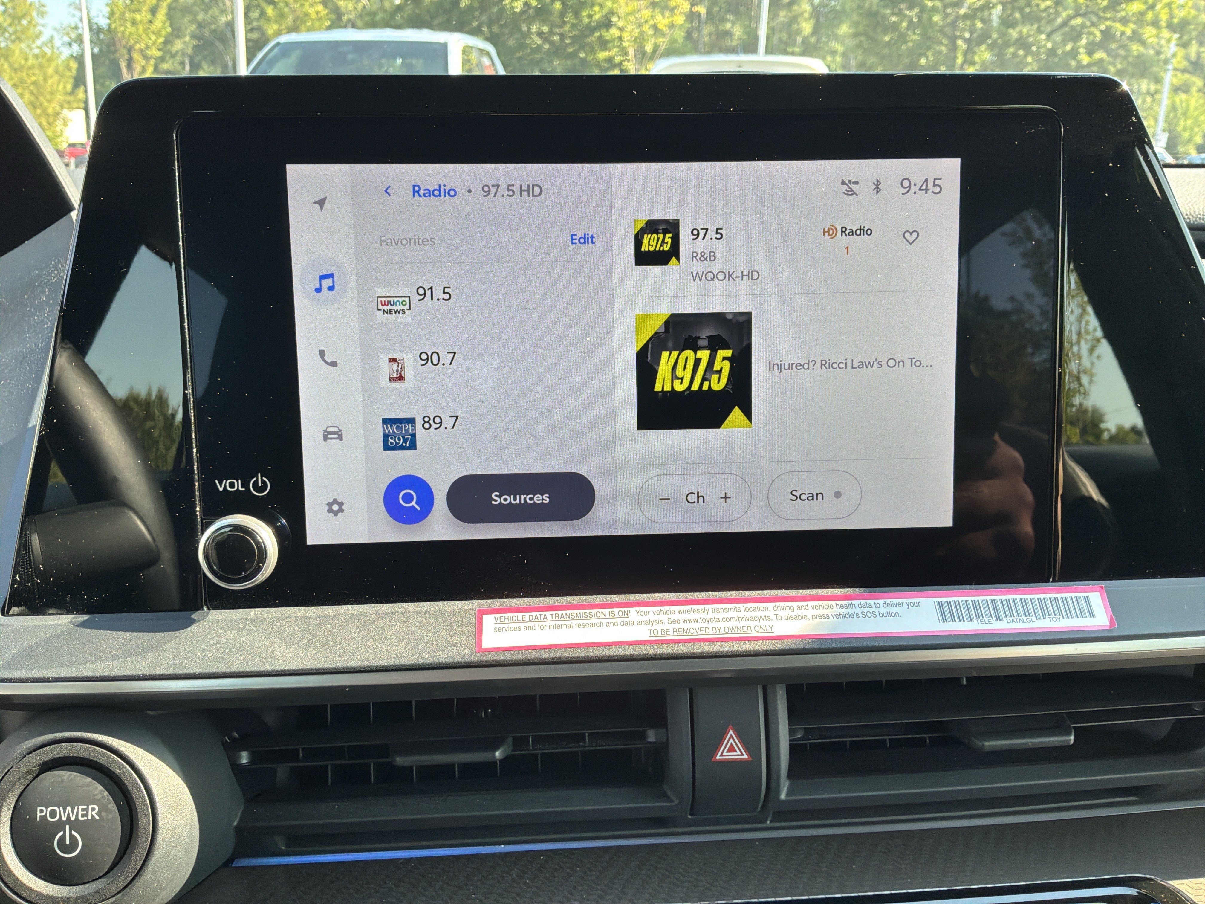 Used 2024 Toyota Prius XLE FWD image 23