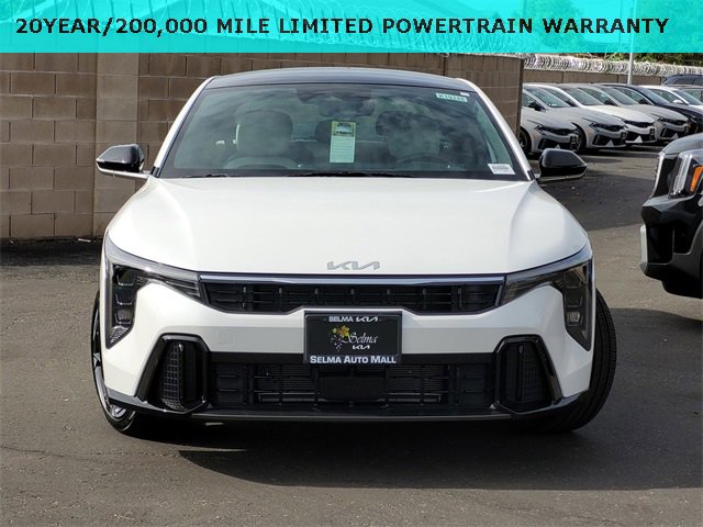 New 2025 Kia K4 GT-Line image 2