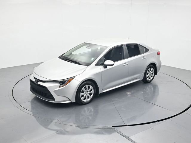 Used 2024 Toyota Corolla LE FWD image 42