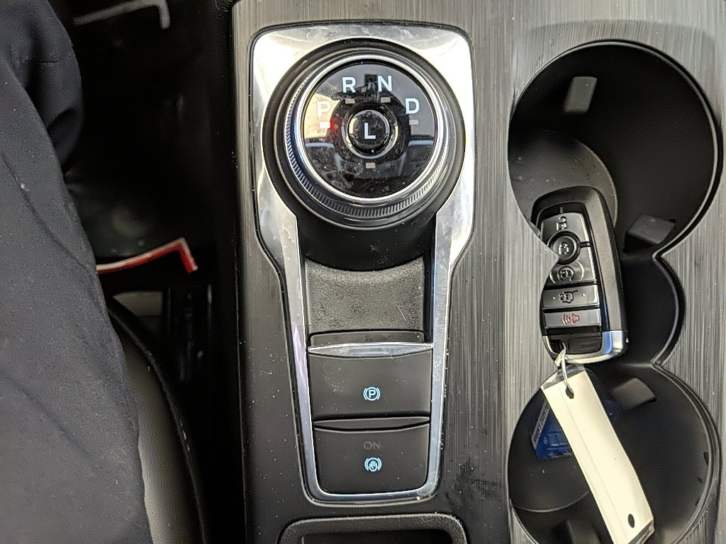 Used 2025 Ford Escape Platinum image 22