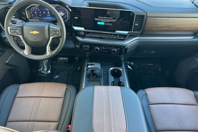 New 2026 Chevrolet Silverado 1500 High Country w/ Technology Package AWD/4WD image 18