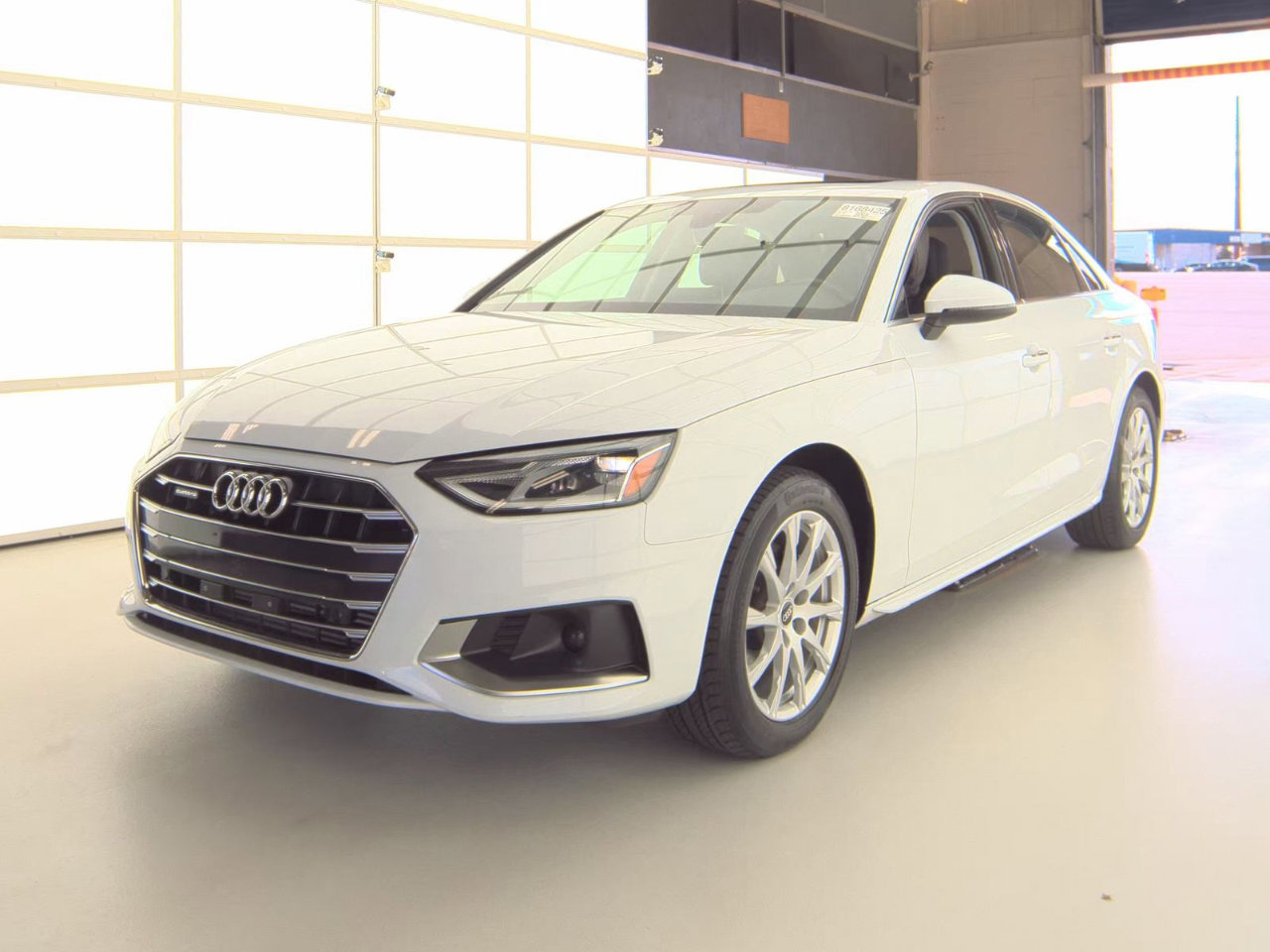Used 2022 Audi A4 2.0T Premium image 5
