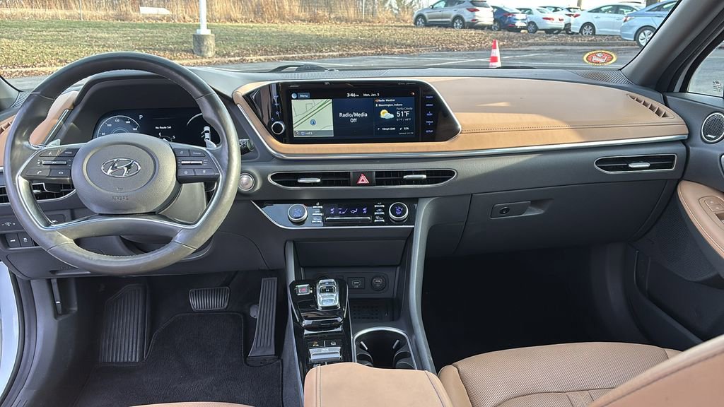 Used 2021 Hyundai Sonata Limited image 12
