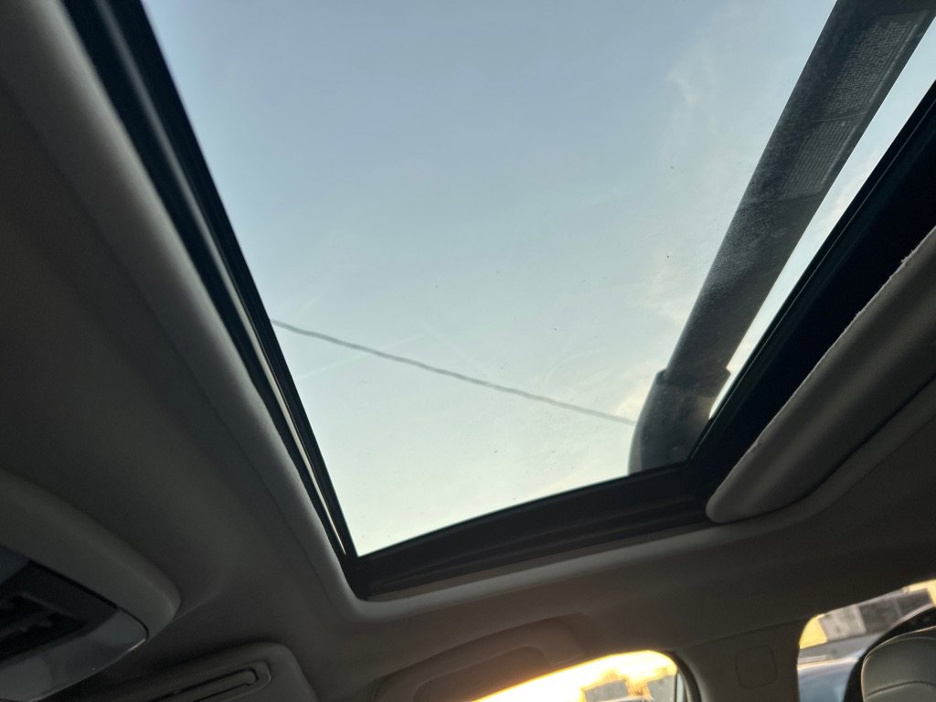 Used 2018 Subaru Crosstrek 2.0i Limited image 17