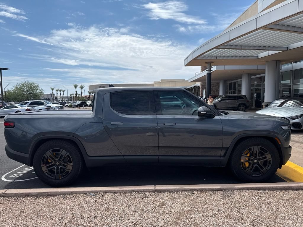 Used 2026 Rivian R1T Premium AWD/4WD image 5