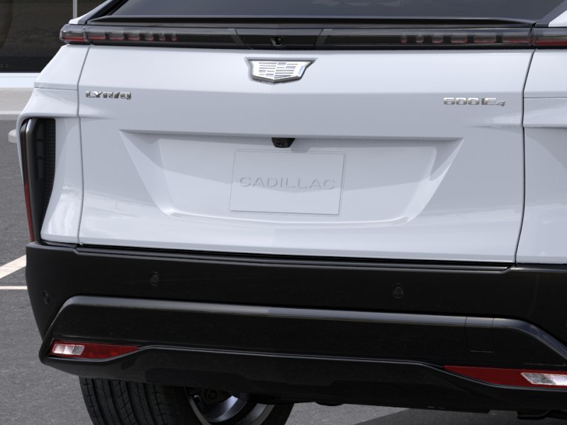 New 2026 Cadillac Lyriq Signature Sport w/ Nappa Leather Package AWD/4WD image 15