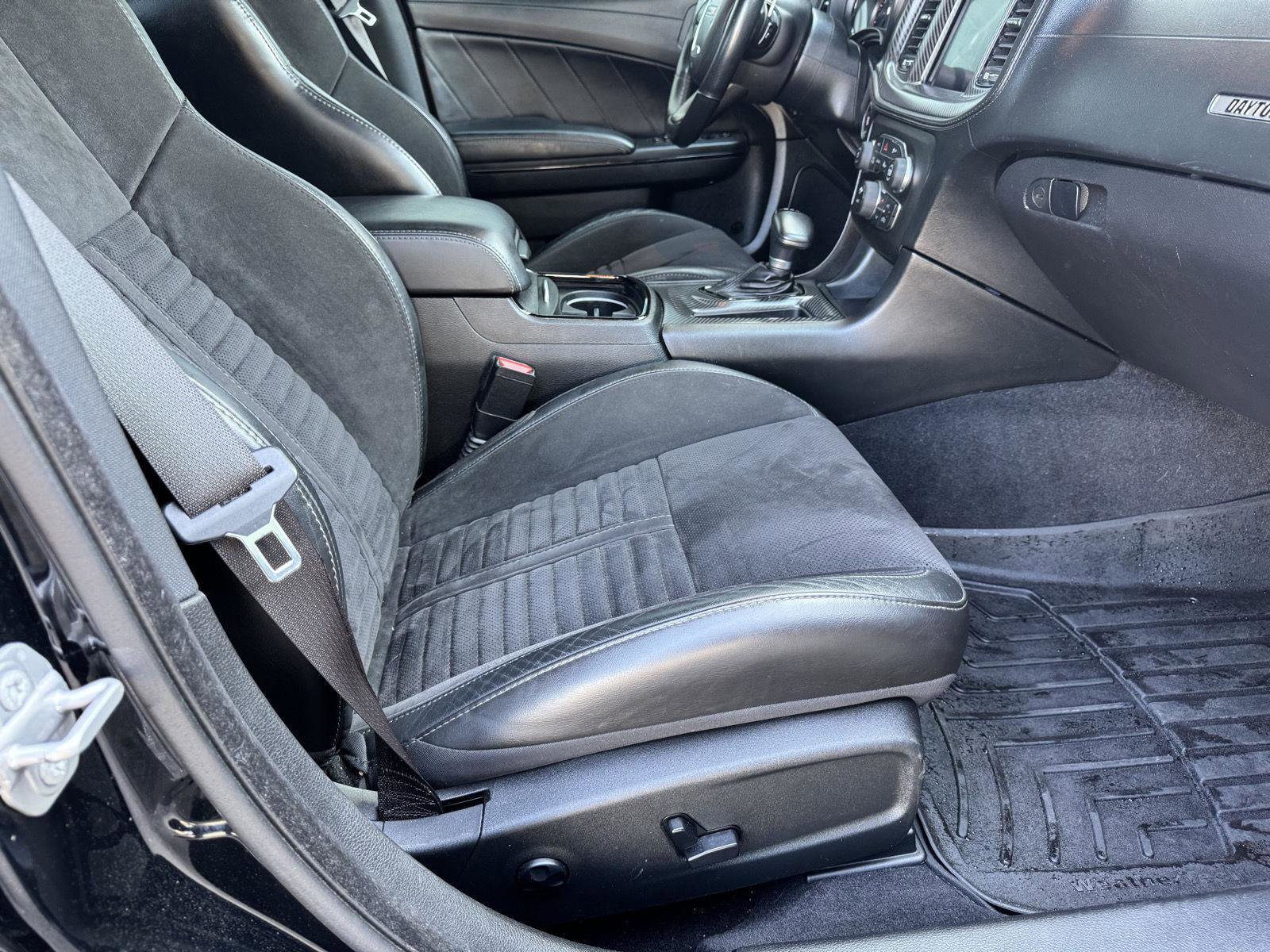 Used 2020 Dodge Charger Scat Pack w/ Daytona Edition Group image 19