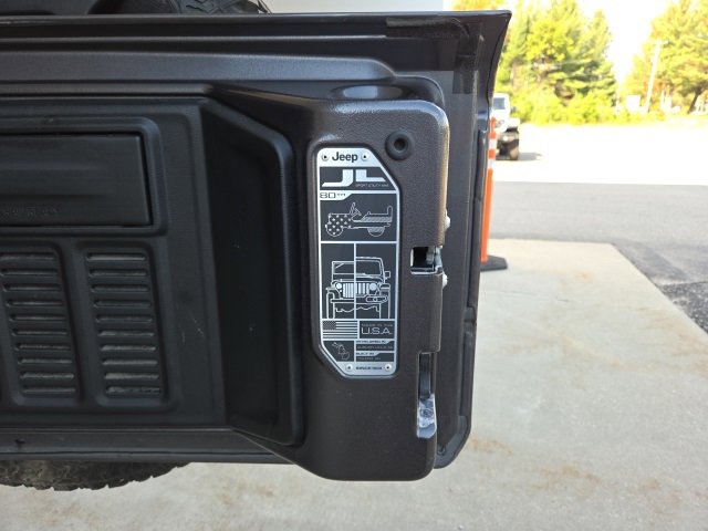 Used 2021 Jeep Wrangler Sport S image 42