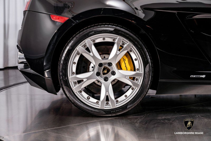 Used 2012 Lamborghini Gallardo LP 560-4 image 24