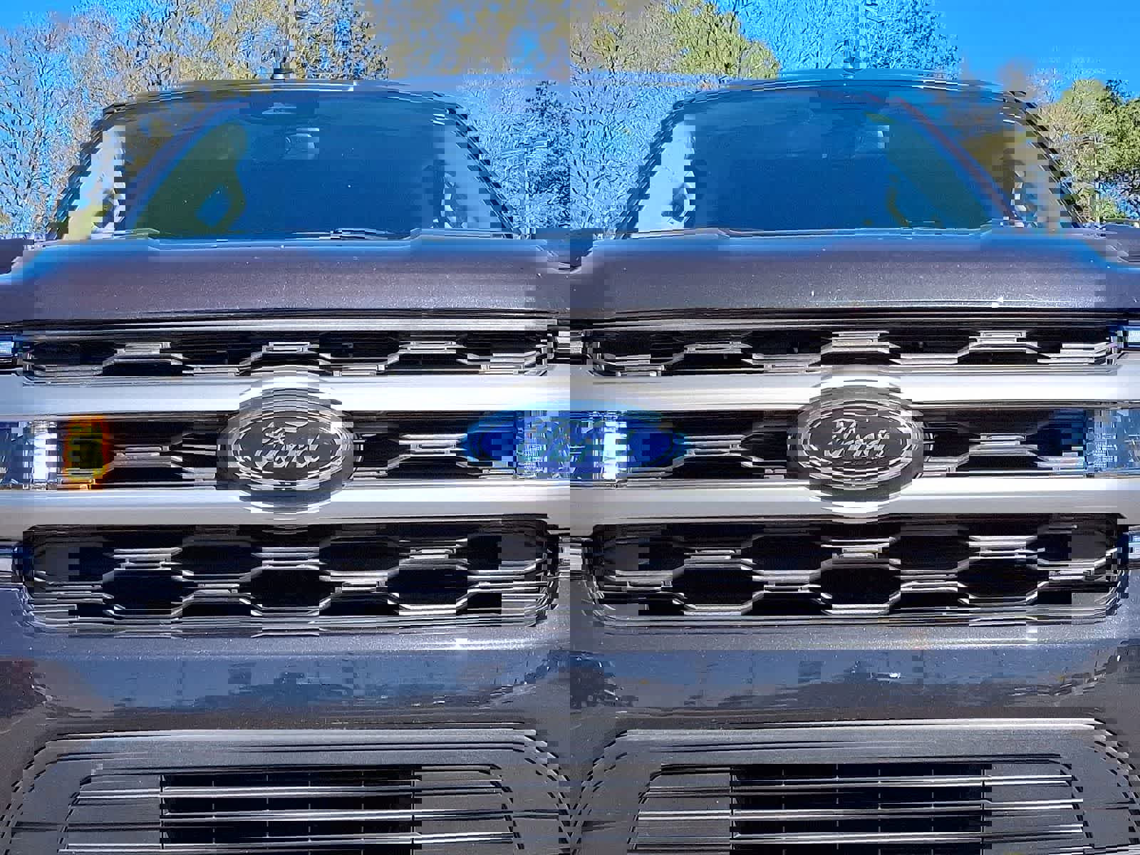 Used 2023 Ford Expedition XLT image 35