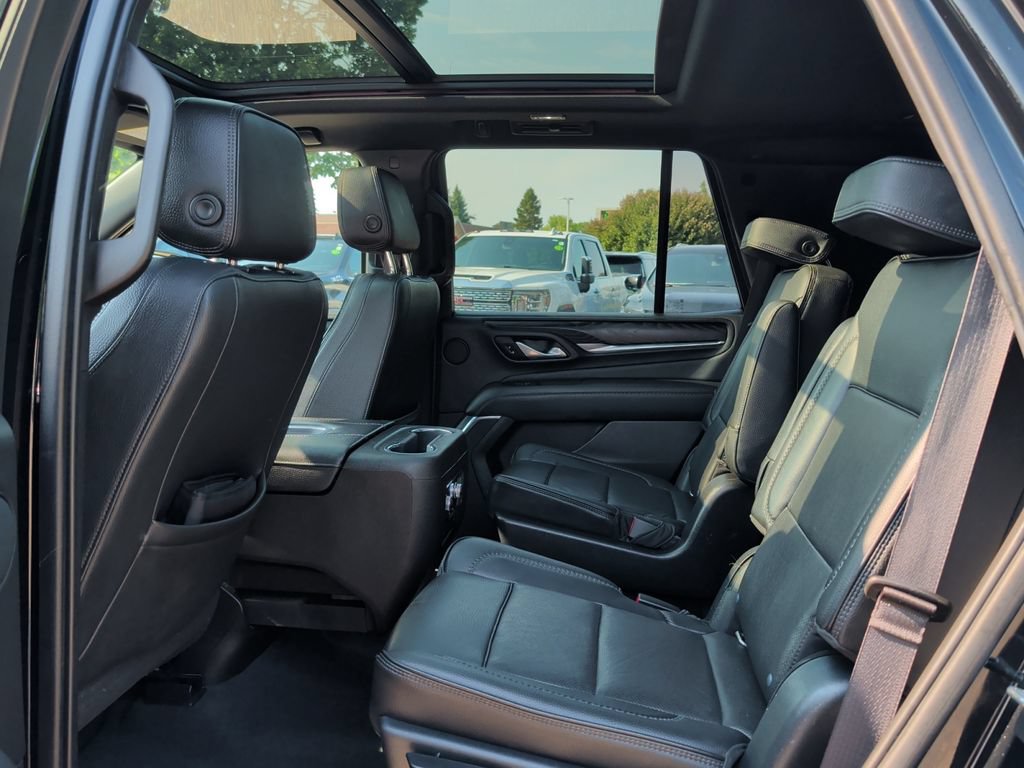 Used 2021 GMC Yukon Denali w/ Denali Premium Package AWD/4WD image 26