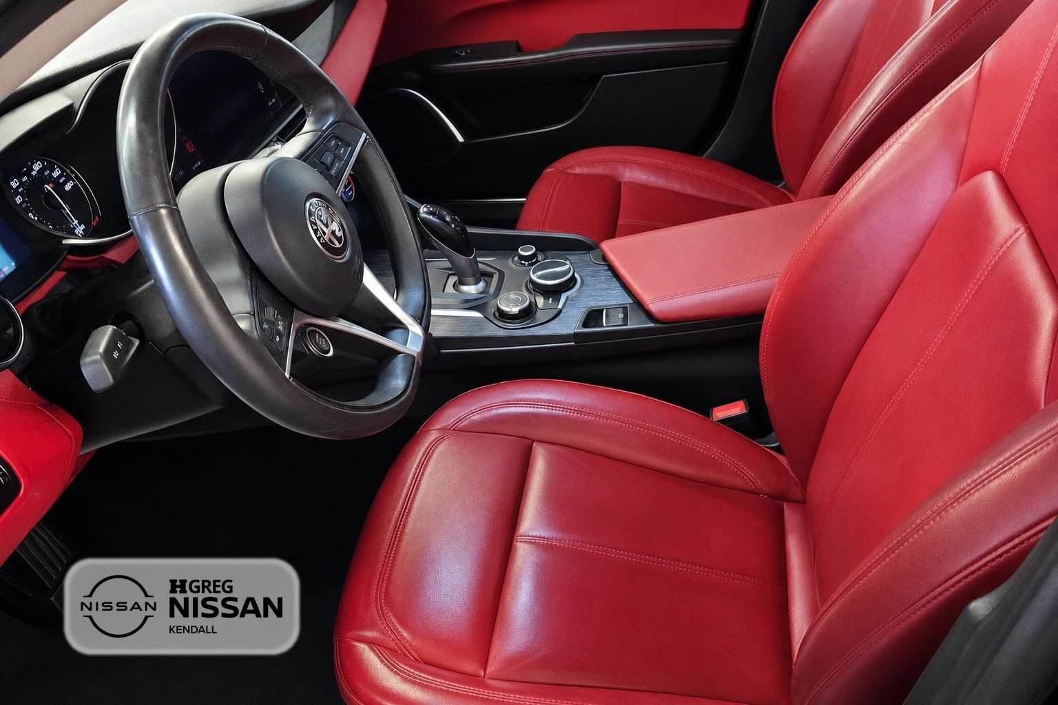 Used 2019 Alfa Romeo Giulia AWD image 6