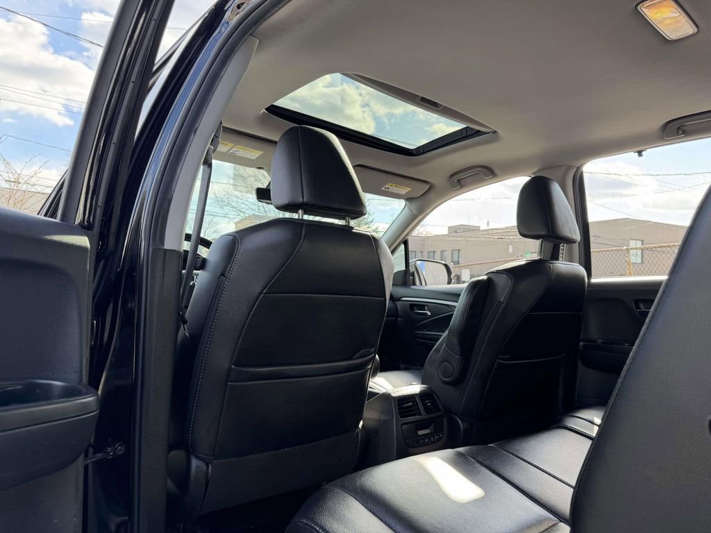 Used 2021 Honda Pilot Special Edition image 21