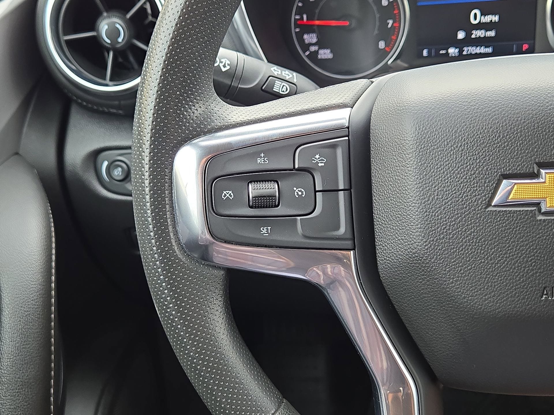 Used 2024 Chevrolet Blazer LT w/ Convenience Package FWD image 21