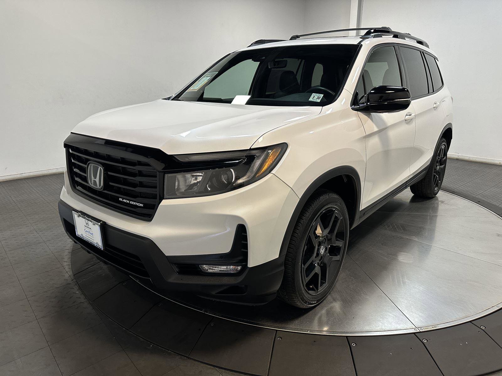Certified 2024 Honda Passport Black Edition image 6