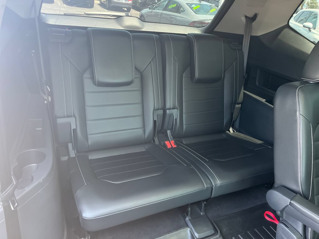 Used 2022 Volkswagen Atlas SEL Premium AWD/4WD image 48