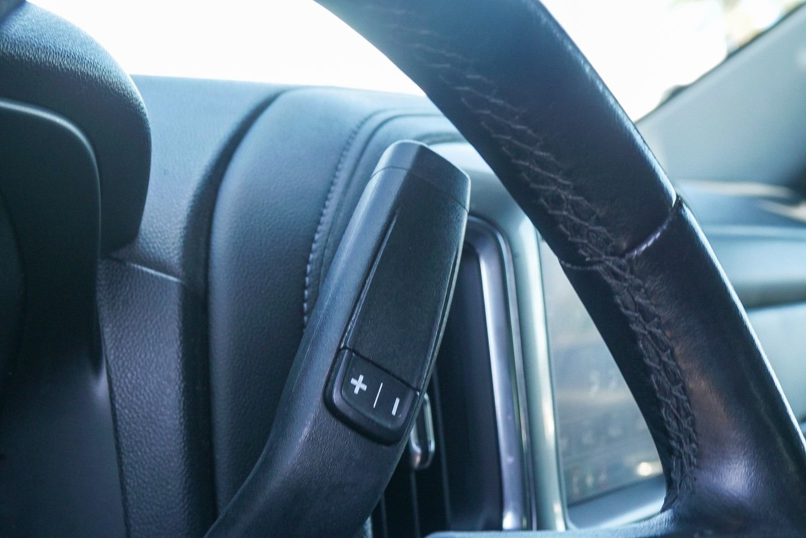 Used 2021 Chevrolet Silverado 1500 RST RWD image 18