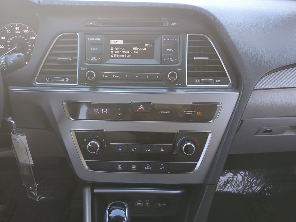 Used 2017 Hyundai Sonata SEL Sport FWD image 13