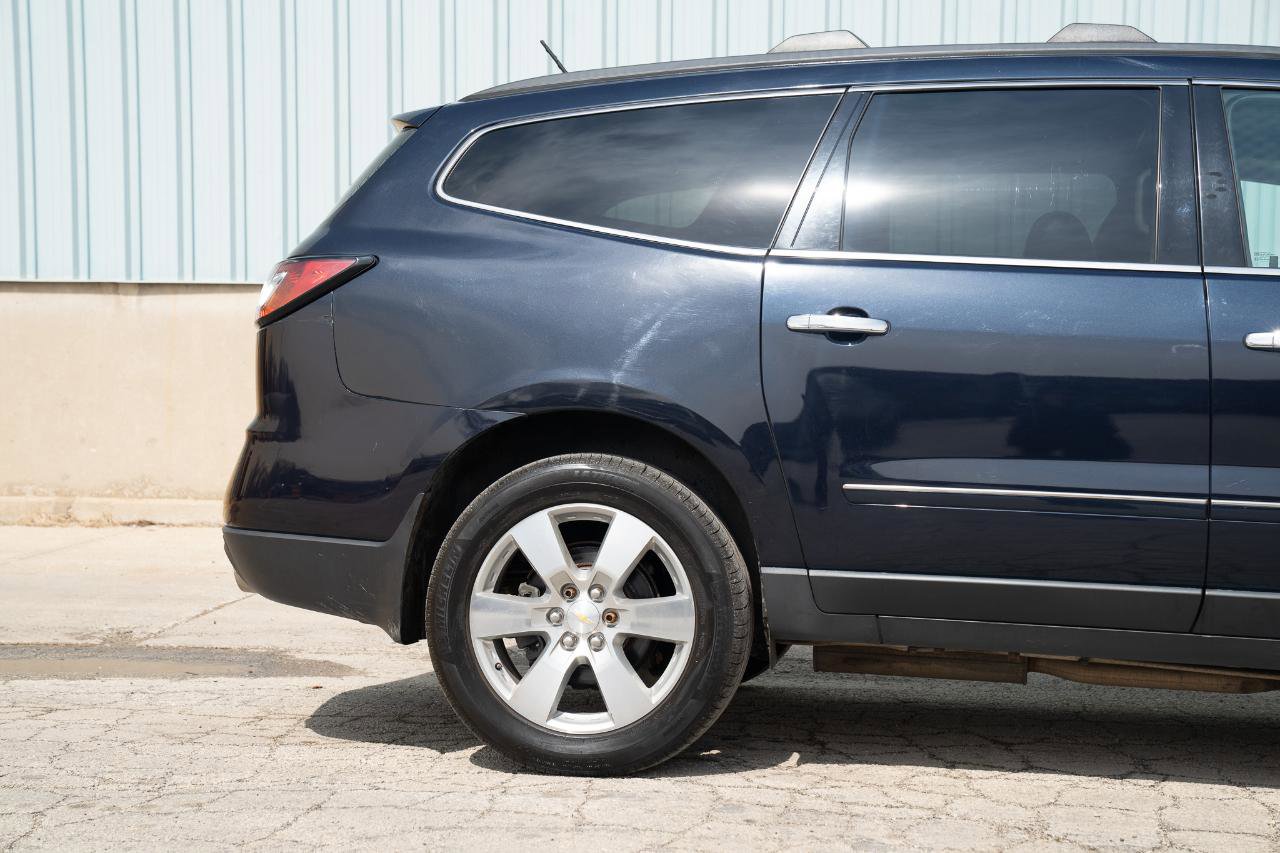 Used 2015 Chevrolet Traverse LTZ w/ LPO, 'HIT The Road' Package image 8
