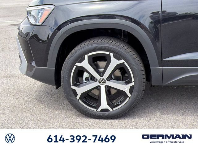 New 2026 Volkswagen Taos SEL AWD/4WD image 12