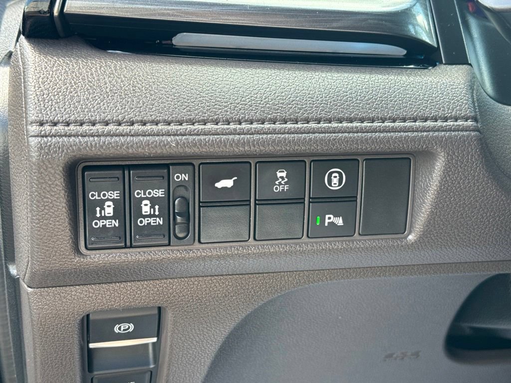 Certified 2022 Honda Odyssey Elite image 18