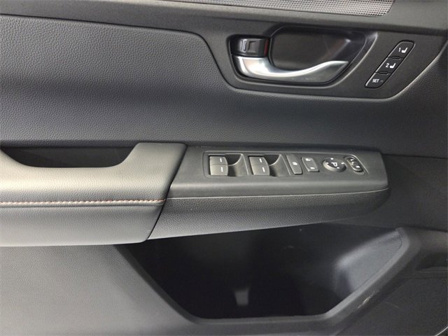 Used 2025 Honda CR-V Sport-L image 40