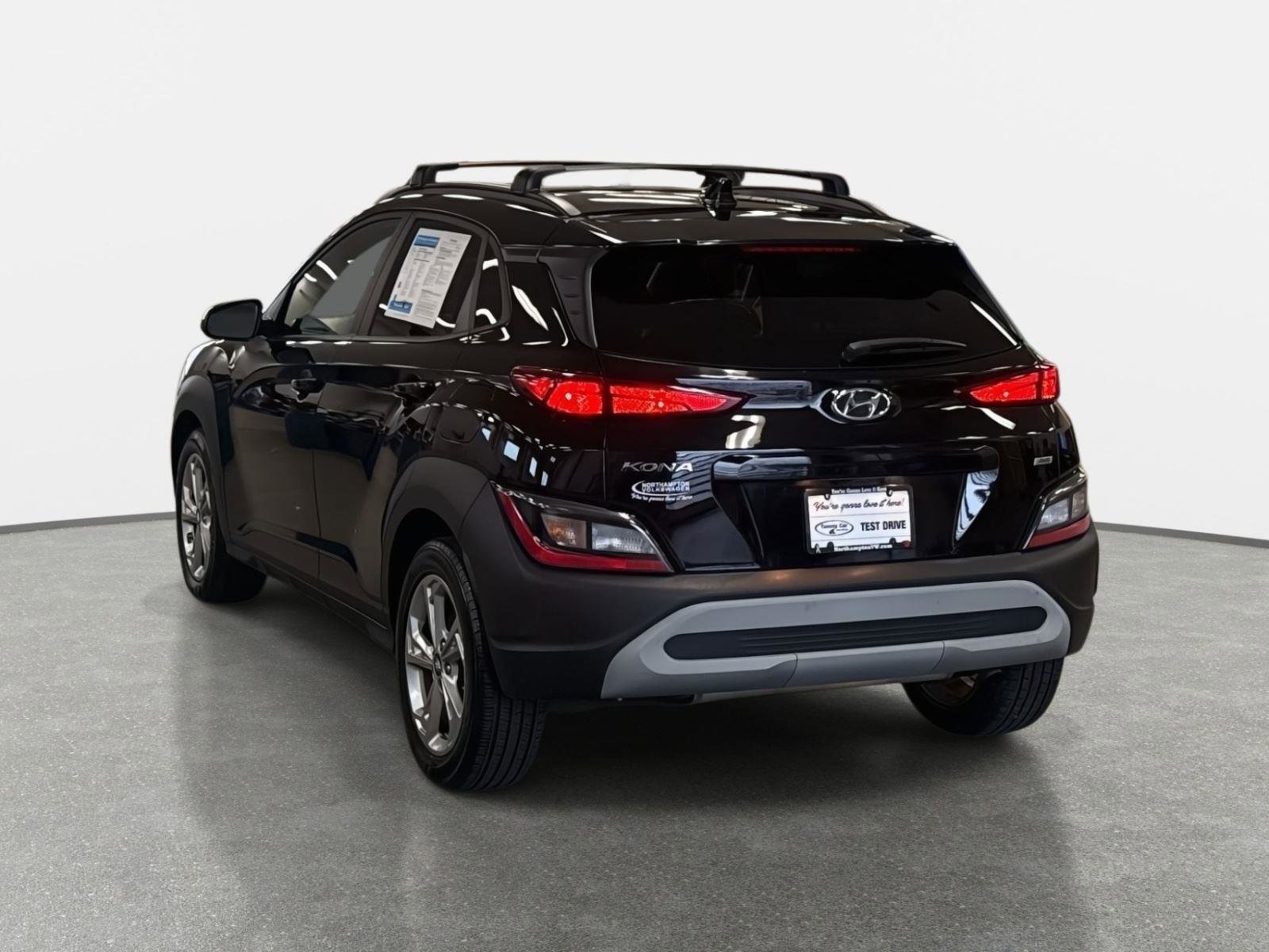 Used 2022 Hyundai Kona SEL image 7