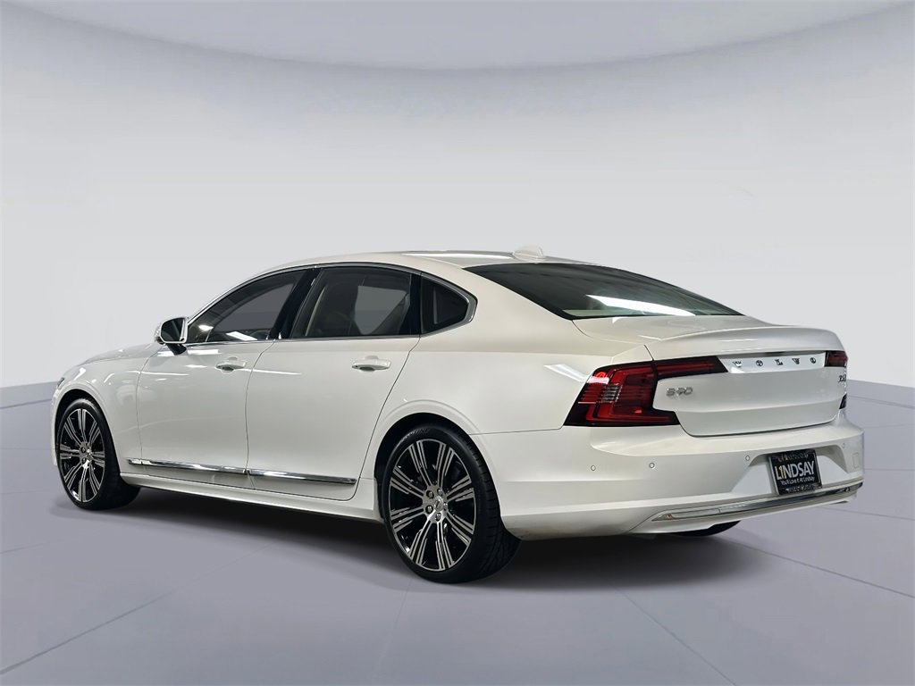 Used 2023 Volvo S90 B6 Plus w/ Protection Package Premier image 9