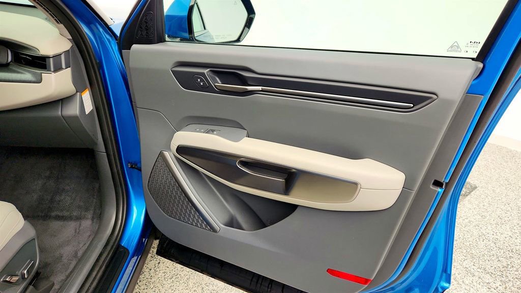 Used 2026 Kia EV9 Wind image 27