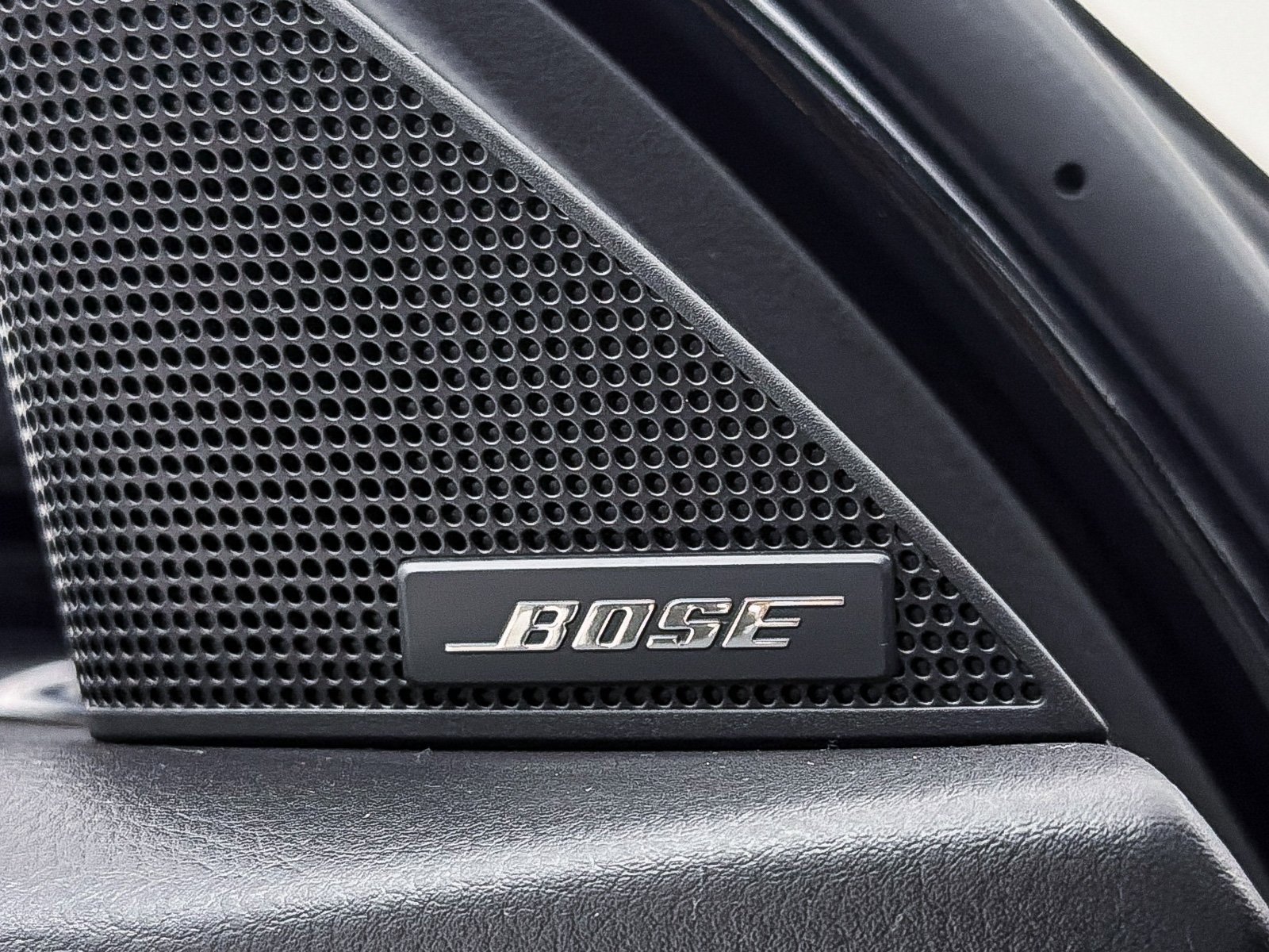 Certified 2025 MAZDA CX-90 3.3 Turbo S w/ Premium Package image 9