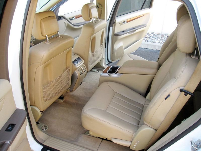 Used 2008 Mercedes-Benz R 320 CDI 4MATIC w/ P2 Pkg image 29