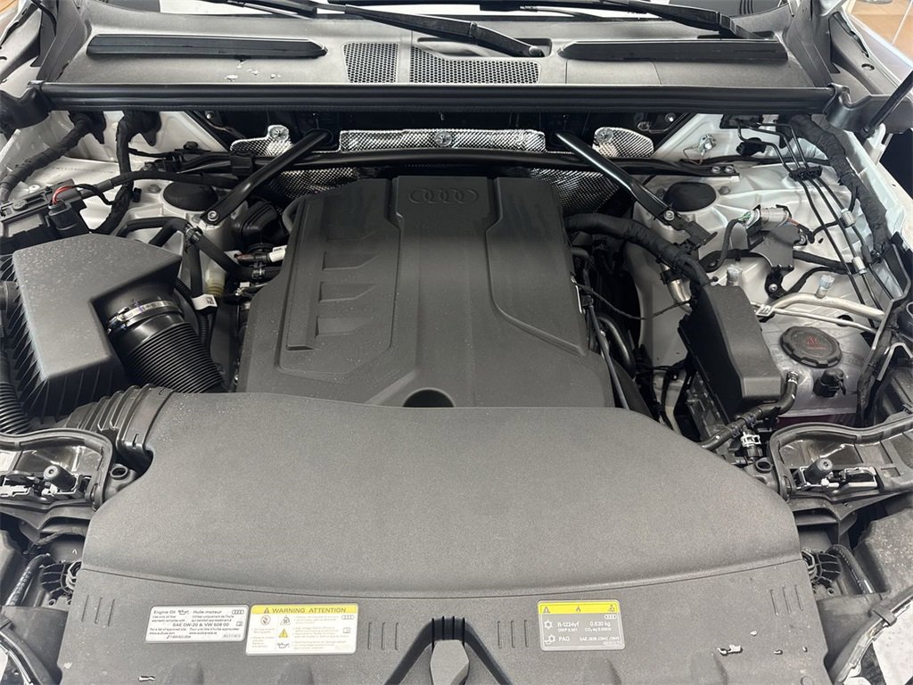 New 2025 Audi Q5 Premium Plus image 28