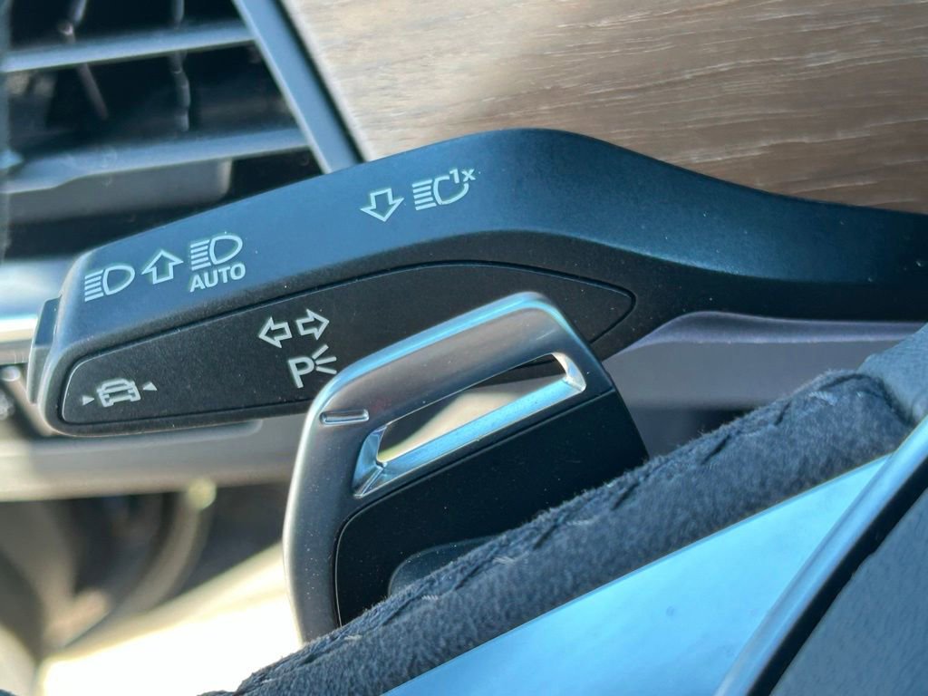 Used 2023 Audi e-tron GT Premium Plus AWD/4WD image 23