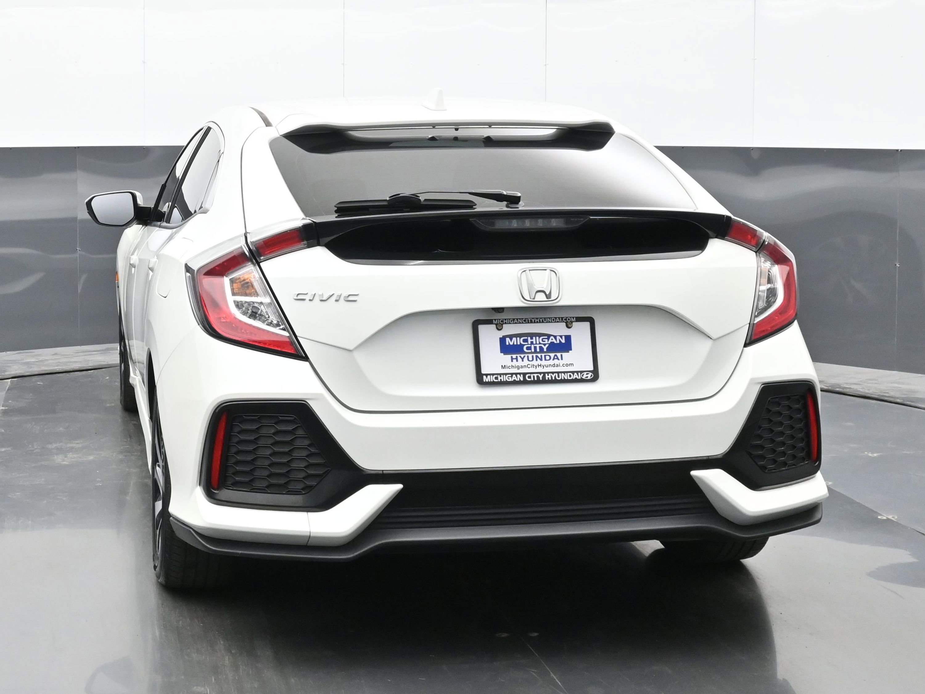 Used 2019 Honda Civic LX image 3
