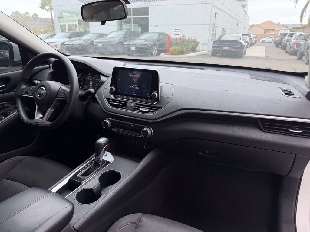 Used 2020 Nissan Altima 2.5 S FWD image 18