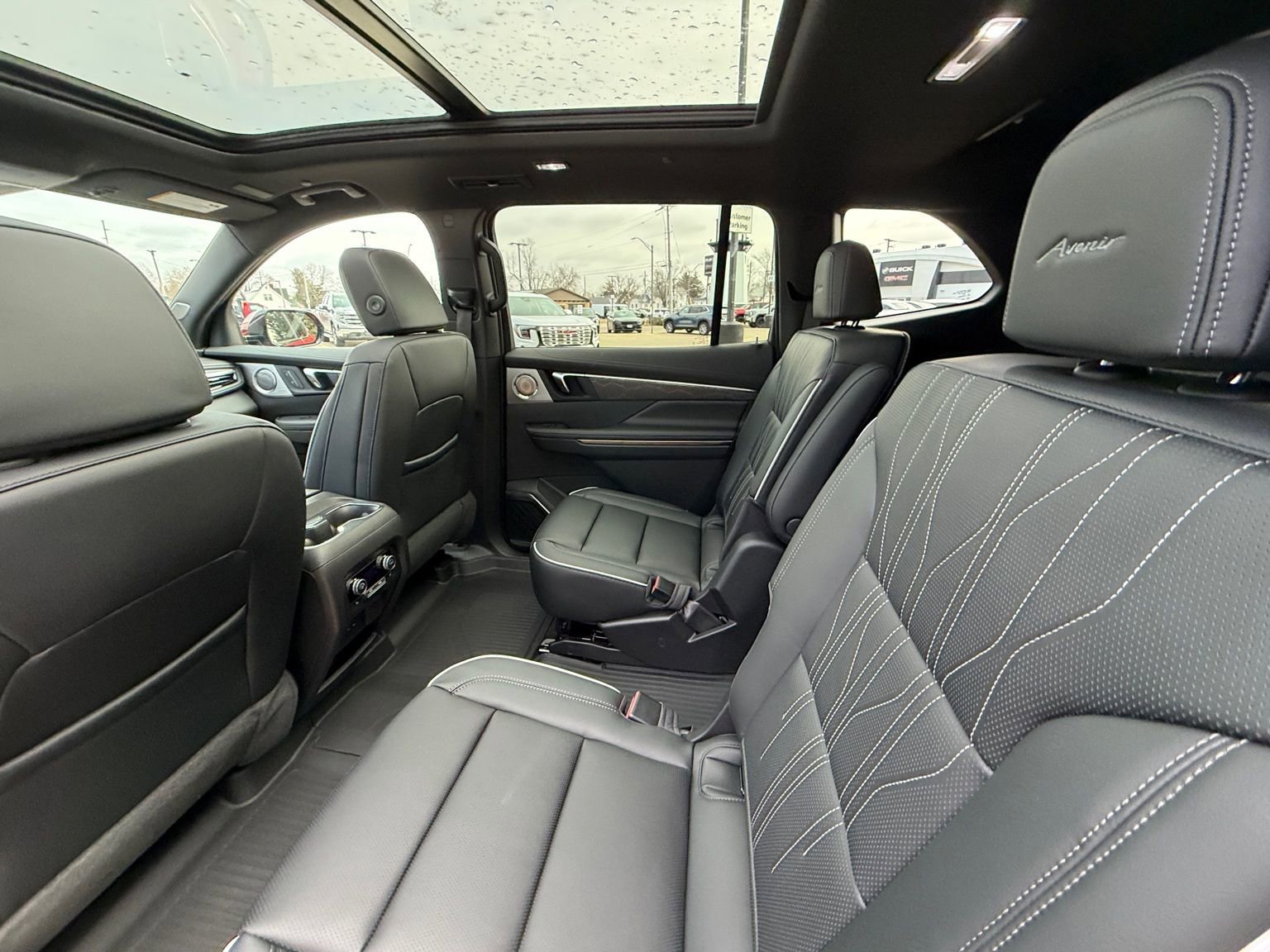New 2026 Buick Enclave Avenir w/ Super Cruise Package image 5