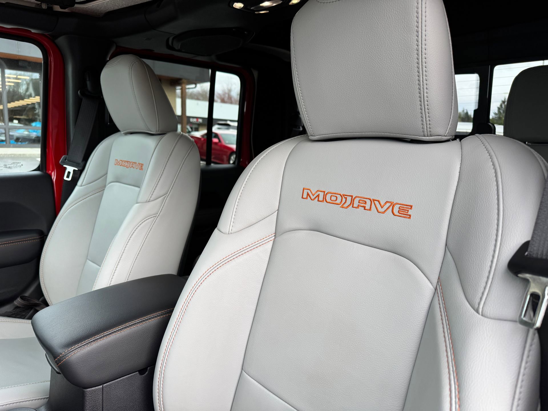 Used 2021 Jeep Gladiator Mojave w/ Uconnect 4C Nav & Sound Group image 29