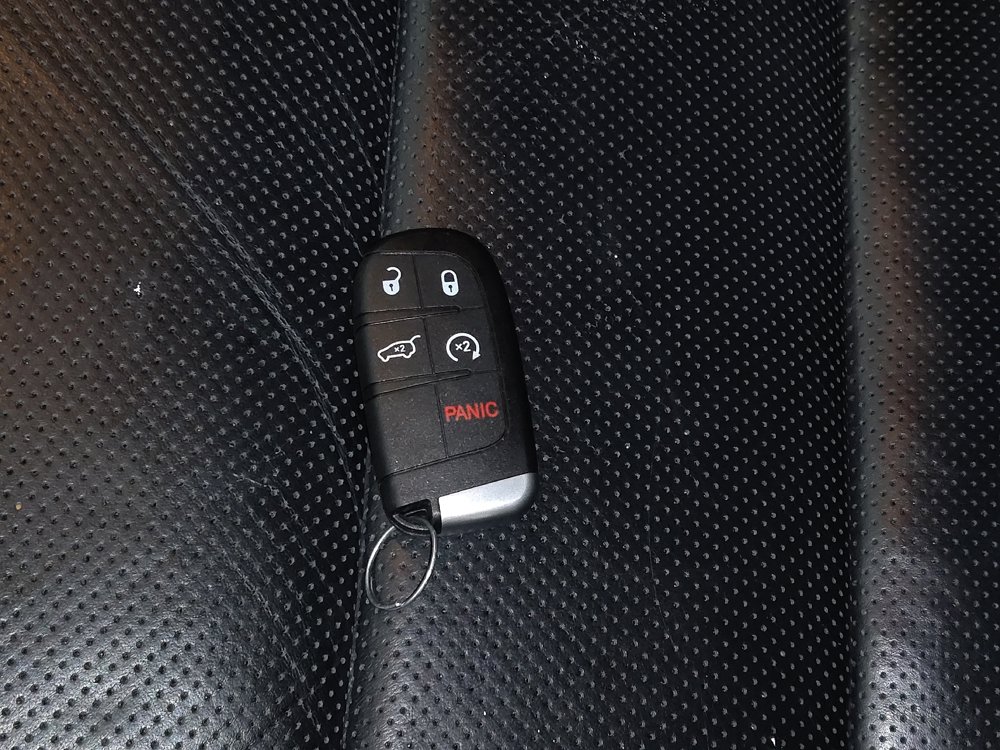 Used 2019 Jeep Grand Cherokee High Altitude RWD image 32