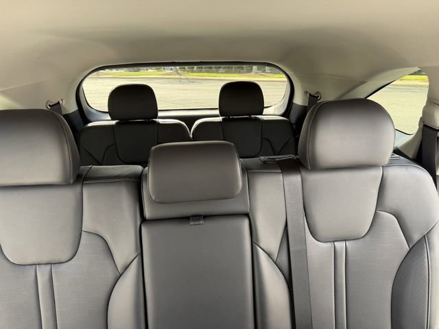 Certified 2025 Kia Sorento S image 32