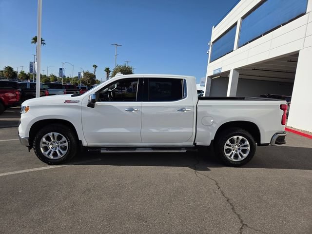 Certified 2022 Chevrolet Silverado 1500 LTZ w/ LTZ Premium Package AWD/4WD image 3
