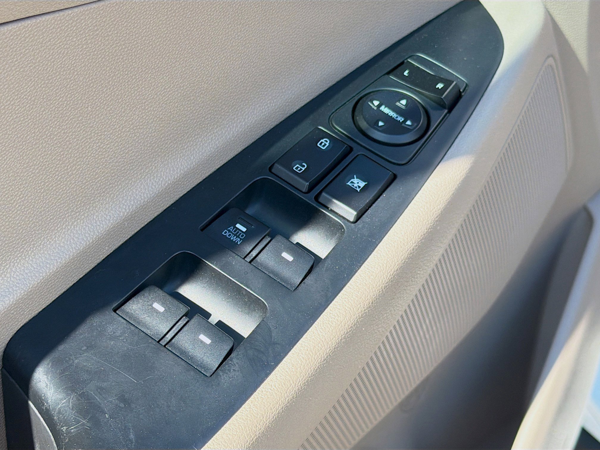 Used 2019 Hyundai Tucson SE image 20