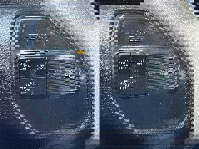 Used 2024 RAM 2500 Laramie w/ Towing Technology Group image 22