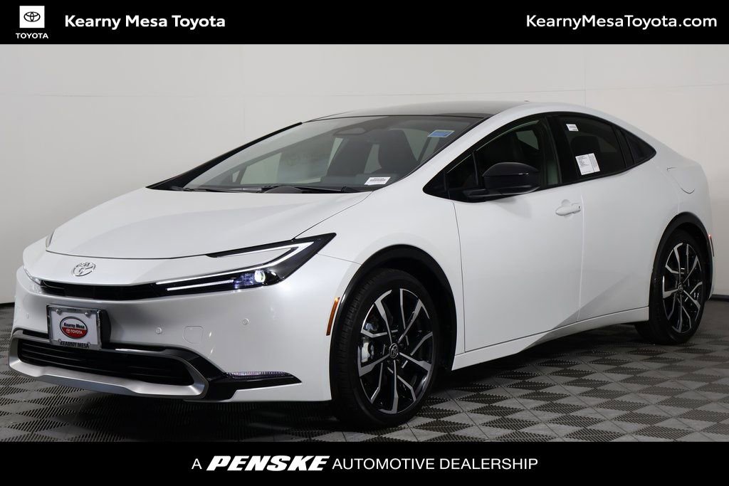New 2026 Toyota Prius Plug-In Hybrid video 1