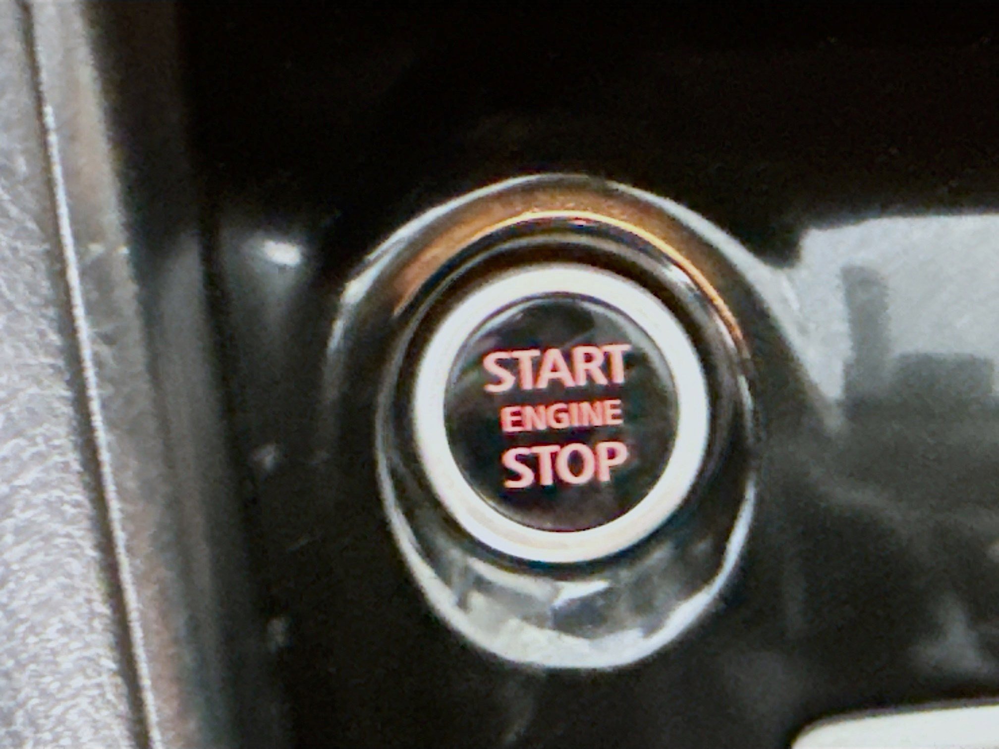 Used 2024 Nissan Versa SV w/ Trunk Package image 21