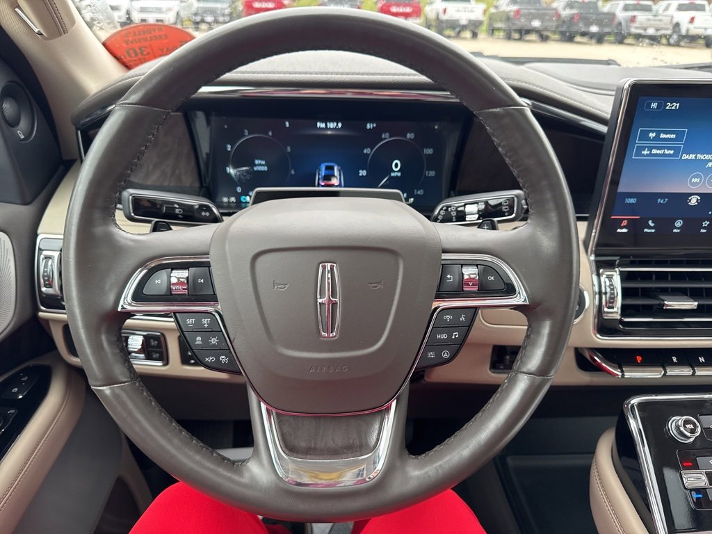 Used 2022 Lincoln Navigator L Reserve image 15