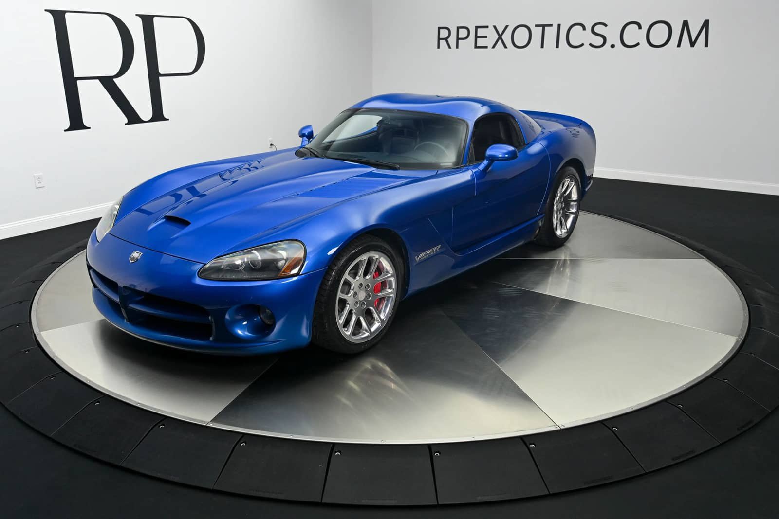 Used 2006 Dodge Viper SRT-10 RWD image 1