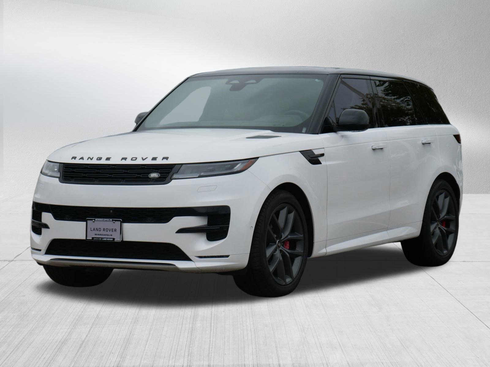 Used 2024 Land Rover Range Rover Sport Dynamic SE